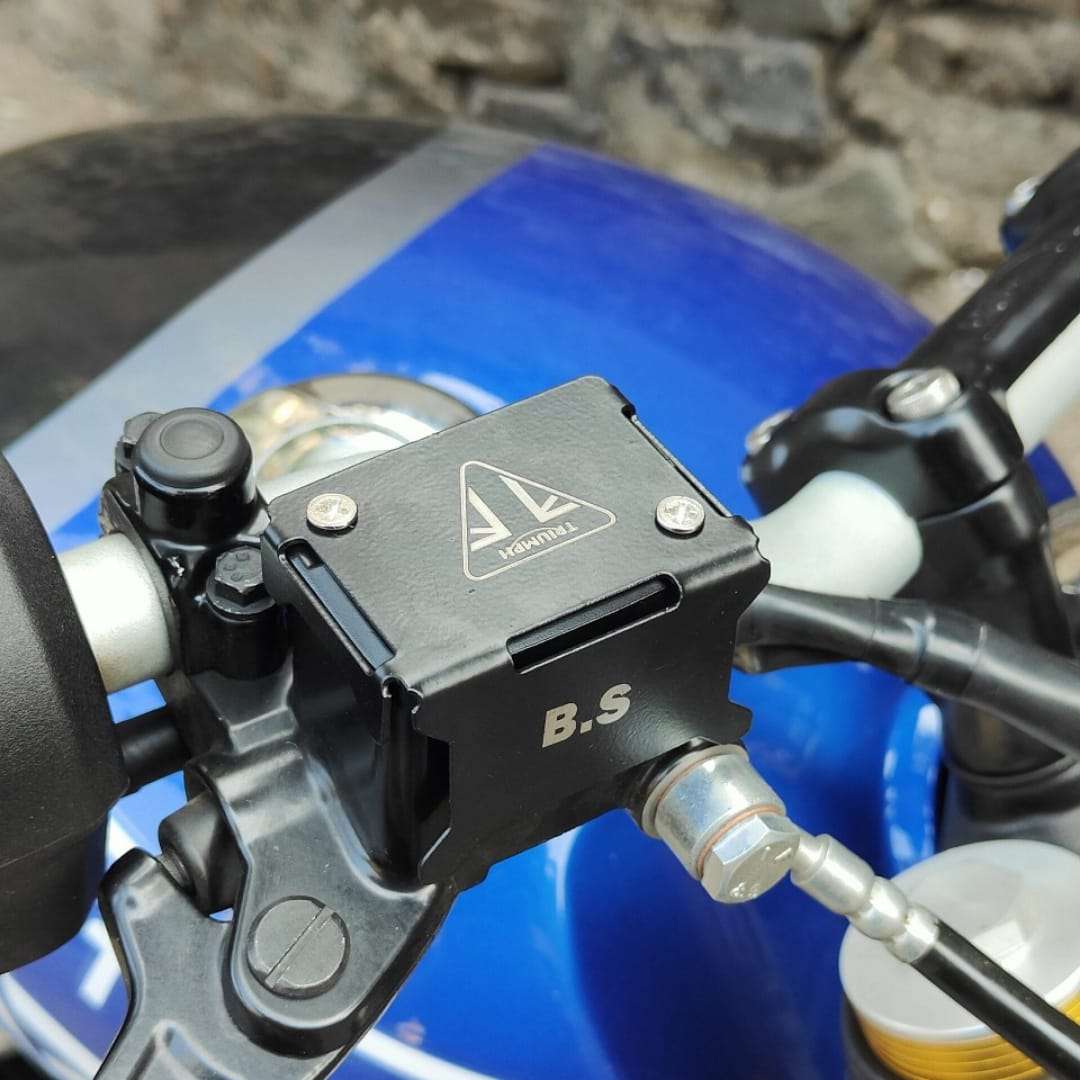 BS Auto stainless steel front master cylinder cap cover guard for Triumph Speed 400 (Black) BS Auto stainless steel front master cylinder cap cover guard for Triumph Speed 400 (Black)